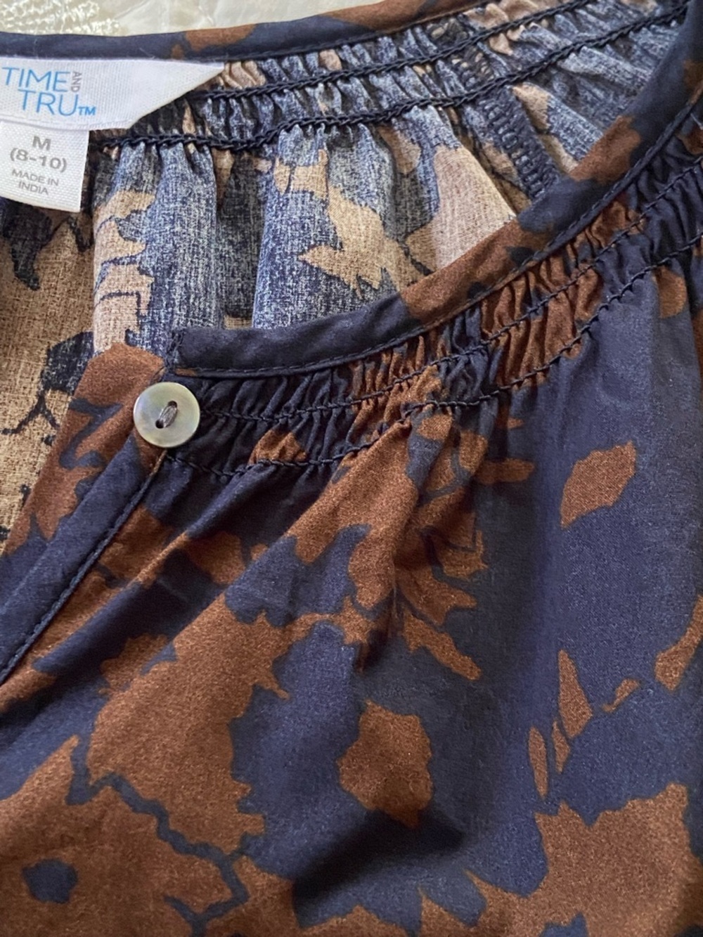 Time and Tru Navy and Brown Floral Boho Cottagecore Button-Down Blouse Size M - Picture 7 of 15